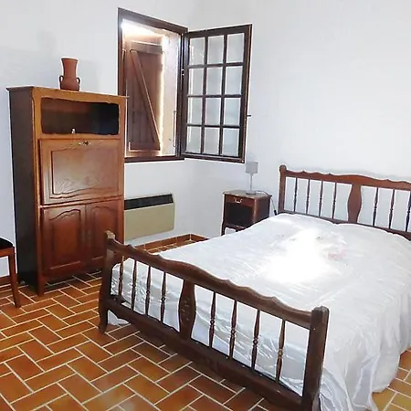 Holiday home Santa-lucia-di-moriani Sleeps 10 Pool Wifi *