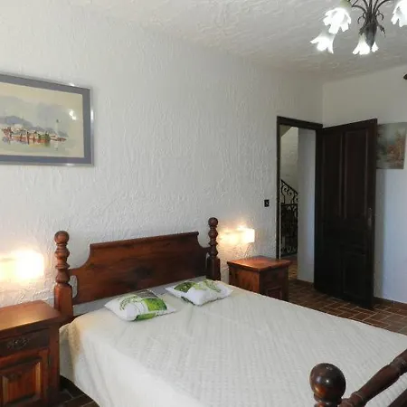 Holiday home Santa-lucia-di-moriani Sleeps 10 Pool Wifi Santa-Lucia-di-Moriani