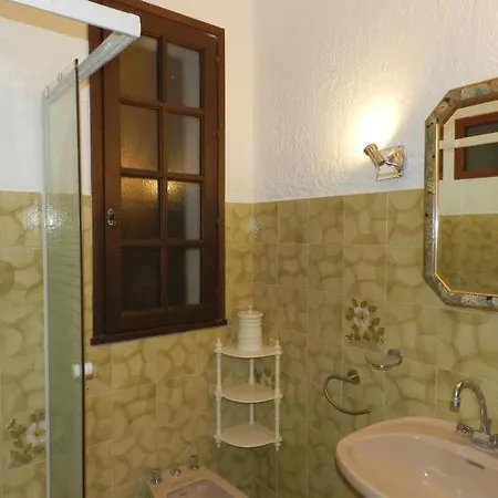 Santa-lucia-di-moriani Sleeps 10 Pool Wifi Prázdninový dům